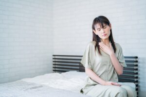 胸郭出口症候群の女性